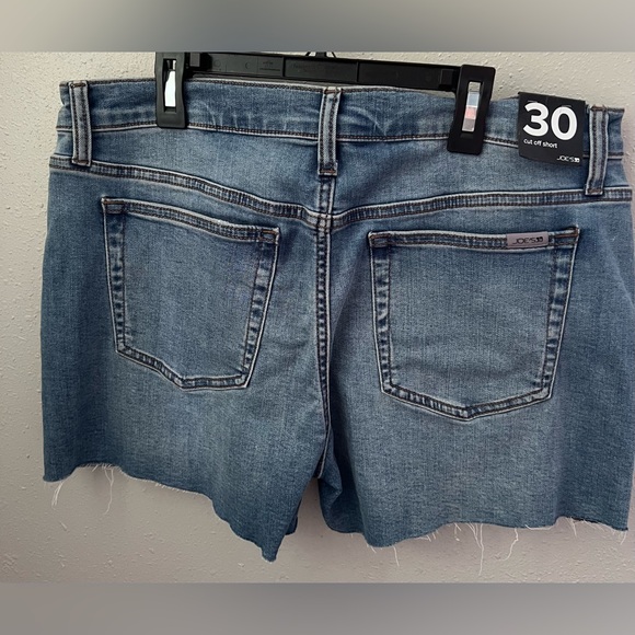 New JOE'S JEANS Medium Wash Cutoff Denim Shorts In Fitria Women’s Size 30 New - Picture 3 of 8